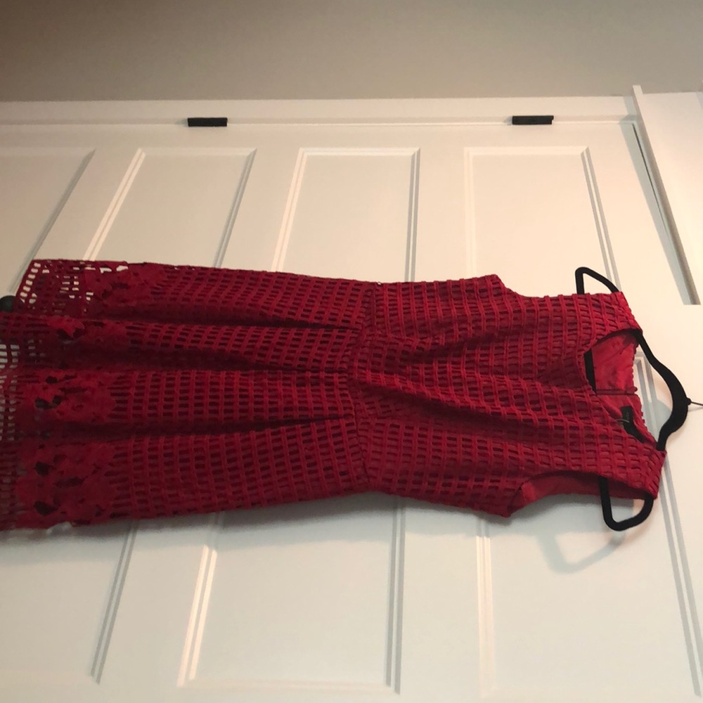 Forest Lily Red sleeveless dress